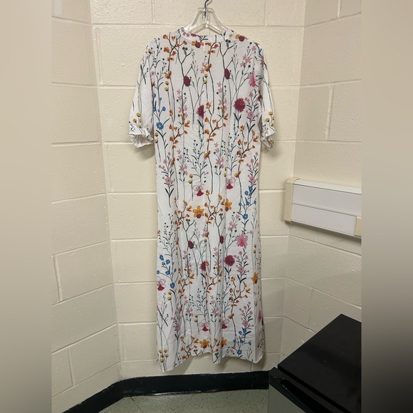 35. Floral Maxi Dress - White with Multicolor Accents - Picture 4 of 5